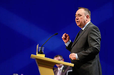 Alex Salmond disse que independência dará à Escócia a "oportunidade de avançar"