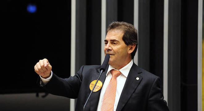 Cerca de R$ 1,7 milhões não foram declarados entre 2010 e 2013 Cerca de R$ 1,7 milhões não foram declarados entre 2010 e 2013