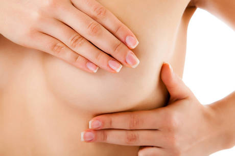 Reconstrução das mamas ajuda no fortalecimento da autoestima e favorece na recuperação da paciente