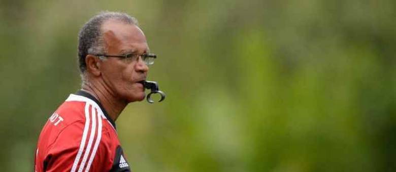 Indignado, Jayme de Almeida se revolta contra diretoria do Fla