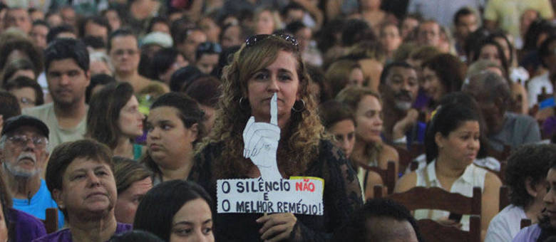 Professores da rede pública do Rio decretaram greve unificada em assembleia na semana passada Professores da rede pública do Rio decretaram greve unificada em assembleia na semana passada
