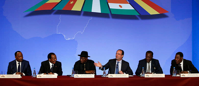 Cinco chefes de Estado africanos adotaram um plano de ação conjunto contra o grupo Boko Haram Cinco chefes de Estado africanos adotaram um plano de ação conjunto contra o grupo Boko Haram