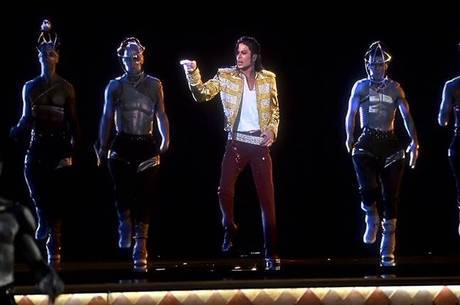Holograma de Michael Jackon em performance no Billbord Holograma de Michael Jackon em performance no Billbord