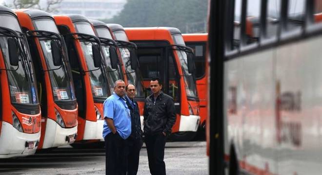 Frota de ônibus será reduzida nesta sexta-feira (24) na cidade de São Paulo Frota de ônibus será reduzida nesta sexta-feira (24) na cidade de São Paulo