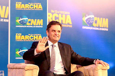 Se for eleito, Aécio Neves pretende implementar mais UPPs no Rio Se for eleito, Aécio Neves pretende implementar mais UPPs no Rio