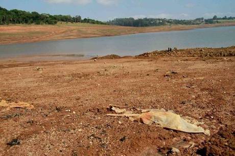 Sistema Cantareira atravessa a pior seca da sua  história