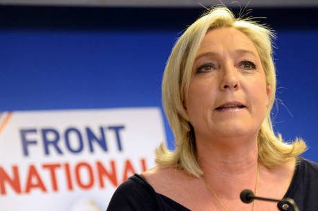 A vitória na França da extrema-direita, liderada por Marine Le Pen, provocou uma onda de choque no país
A vitória na França da extrema-direita, liderada por Marine Le Pen, provocou uma onda de choque no país