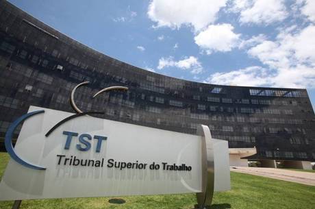 Levantamento do TST mostra queda nos processos Levantamento do TST mostra queda nos processos