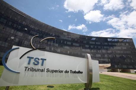 Levantamento do TST mostra queda nos processos