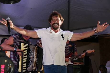 Nova música de trabalho se chama "Tempinho na Rede" Nova música de trabalho se chama "Tempinho na Rede"