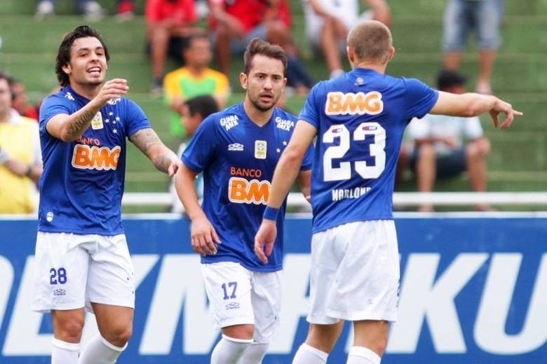 Cruzeiro não precisa de muito esforço para fazer gol no Brasileirão