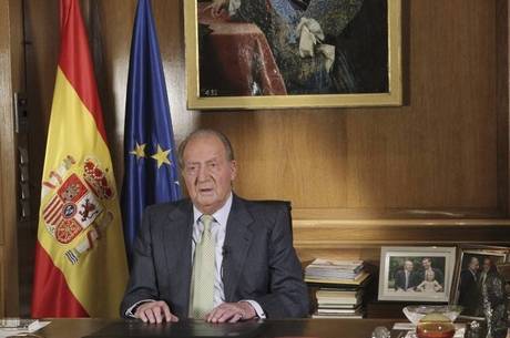 Rei Juan Carlos abdicou o trono da Espanha na segunda-feira (2) em favor do filho Felipe
