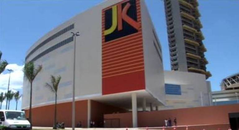 Shopping JK
