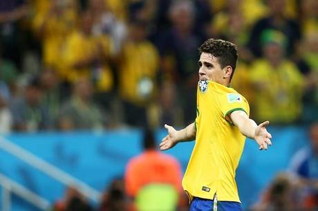 Oscar foi destaque na vitória brasileira contra a Croácia na estreia 
