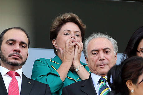 Dilma Rousseff no Itaquerão, onde foi xingada