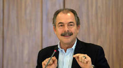 Justiça Eleitoral arquiva inquérito contra ex-ministros do PT