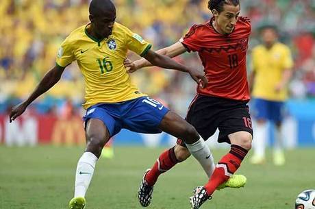 [COPA 2014] Opinião: Falta de experiência da seleção preocupa para momentos decisivos