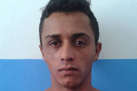 Jovem está custodiado na carceragem da delegacia de Tanhaçu