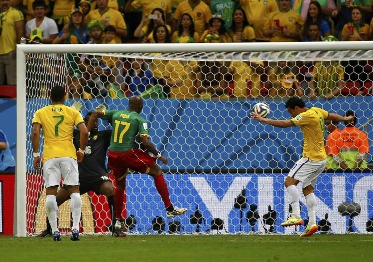 Fifa reconhece erro no tira-teima do gol de Fred
