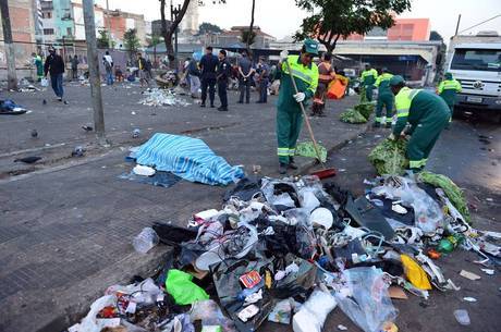 Grávidas na Cracolândia: jovens contam como vivem entre os filhos e a pedra  - Notícias - R7 São Paulo