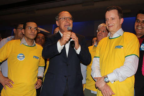 Alckmin discursa na convenção estadual do PRB Alckmin discursa na convenção estadual do PRB