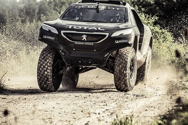 Peugeot 2008 DKR, 'monstrinho' criado para disputar o Rali Dakar ...