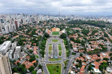 Houve desaceleração nos subíndices de habitação, alimentação, saúde, vestuário e educação