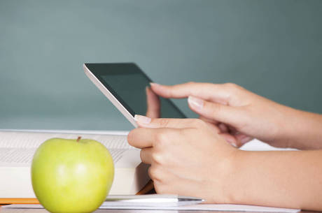 A Secretaria Escolar Digital também estará disponível em forma de aplicativo para celulares e tablets A Secretaria Escolar Digital também estará disponível em forma de aplicativo para celulares e tablets