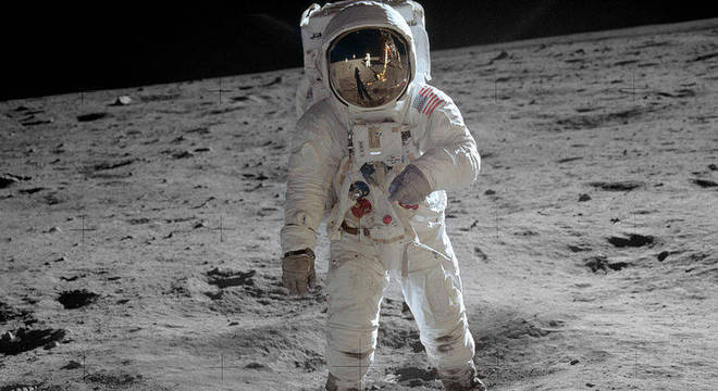 Momentos da missão Apollo 11, a primeira que levou o homem à Lua 
