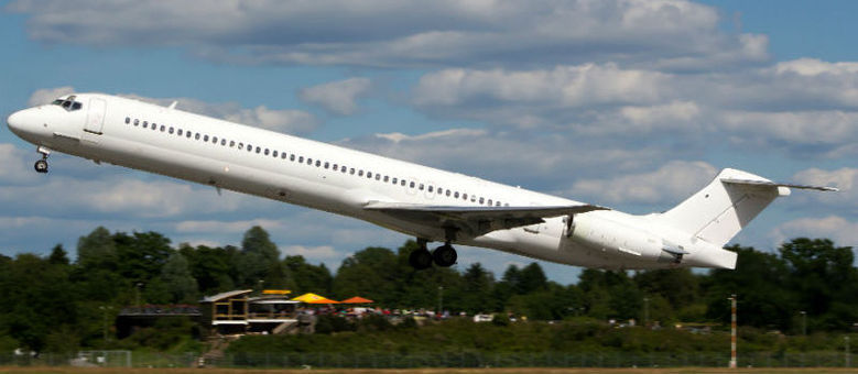 Avião transportava 116 pessoas e perdeu contato com centro de controle menos de uma hora após decolagem