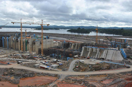 Obras de Belo Monte deverão parar imediatamente