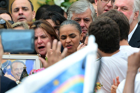 Marina Silva durante o velório de Eduardo Campos, em Recife