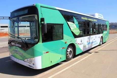 Ônibus elétrico veio a passeio em 2012. Dois anos depois, fez viagens em várias linhas, durante a Copa do Mundo