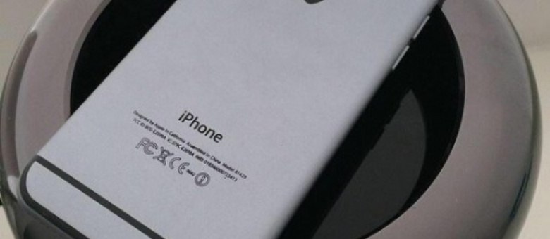 Várias fotos e rumores do suposto novo aparelho da Apple já vazaram na web
