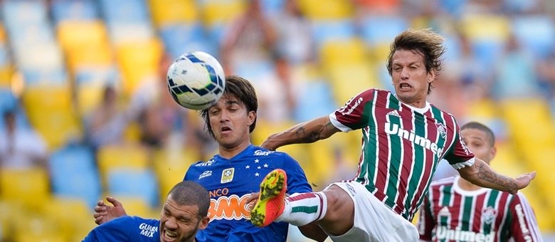 Cruzeiro e Fluminense fizeram uma partida com muitos gols no estádio do Maracanã
