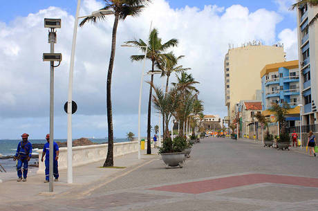 Um dos novos radares instalados na Barra Um dos novos radares instalados na Barra