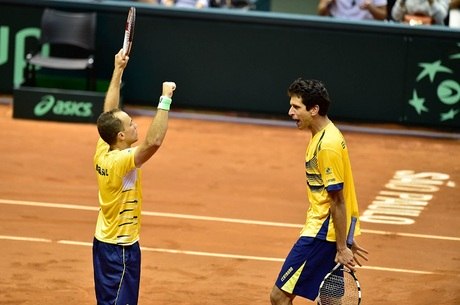 Melo e Soares colocaram o Brasil à frente da Espanha na Copa Davis