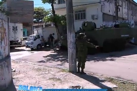 Força de Pacificação fechou rua no Complexo da Maré