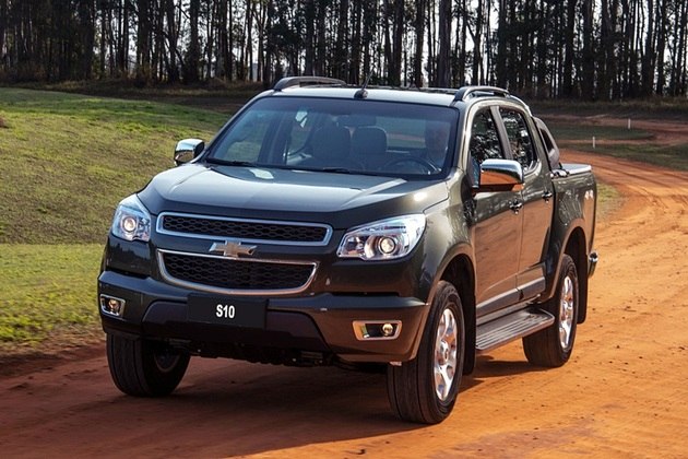 Chevrolet S10 e TrailBlazer 2015 terão motores flex com injeção direta -  Carros e motos - Extra Online