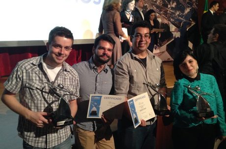 Equipe do R7 recebe Prêmio Anatec Ouro na categoria Home Pages
