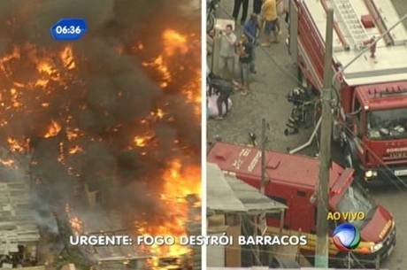Comunidade pega fogo na zona leste de São Paulo