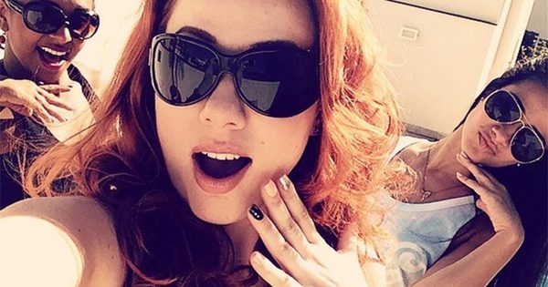 7kg Mais Magra Cantora Mostra Cara De Rica No Palco Da Sabrina E Desmente Plastica Fotos R7 Programa Da Sabrina 7kg mais magra cantora mostra cara de