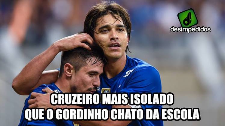 Zoação 100 limites! Veja os melhores memes do futebol em outubro - Fotos -  R7 Futebol