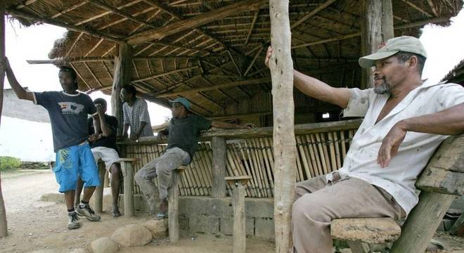 Comunidade quilombola de SP fará primeira testagem contra coronavírus Comunidade quilombola de SP fará primeira testagem contra coronavírus