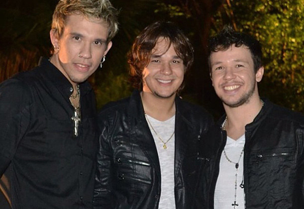 Kiko, Leandro e Bruno se despedem do pai com texto tocante e fotos