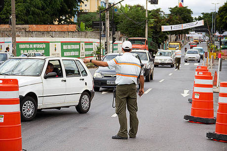 Por enquanto, nada muda, diz prefeitura Por enquanto, nada muda, diz prefeitura