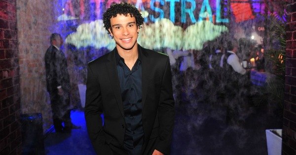 Ator Global Esta Com Fama De Pegador Na Emissora Entretenimento R7 Famosos E Tv ator global esta com fama de pegador na