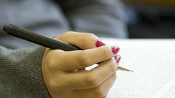 Confira dicas certeiras para escrever um texto nota mil na redação do Enem (Divulgação/ USP Imagens )