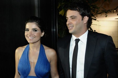 Vanessa Giácomo vai se casar em sua casa no Rio, diz jornal