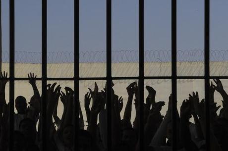 Censo penitenciário indica que 68% dos presos cumprem pena por crimes contra o patrimônio e não contra a vida